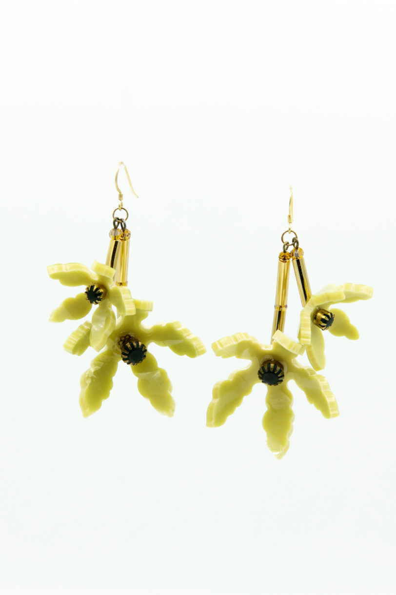 Orecchino bocciolo verde lime - immagine 3