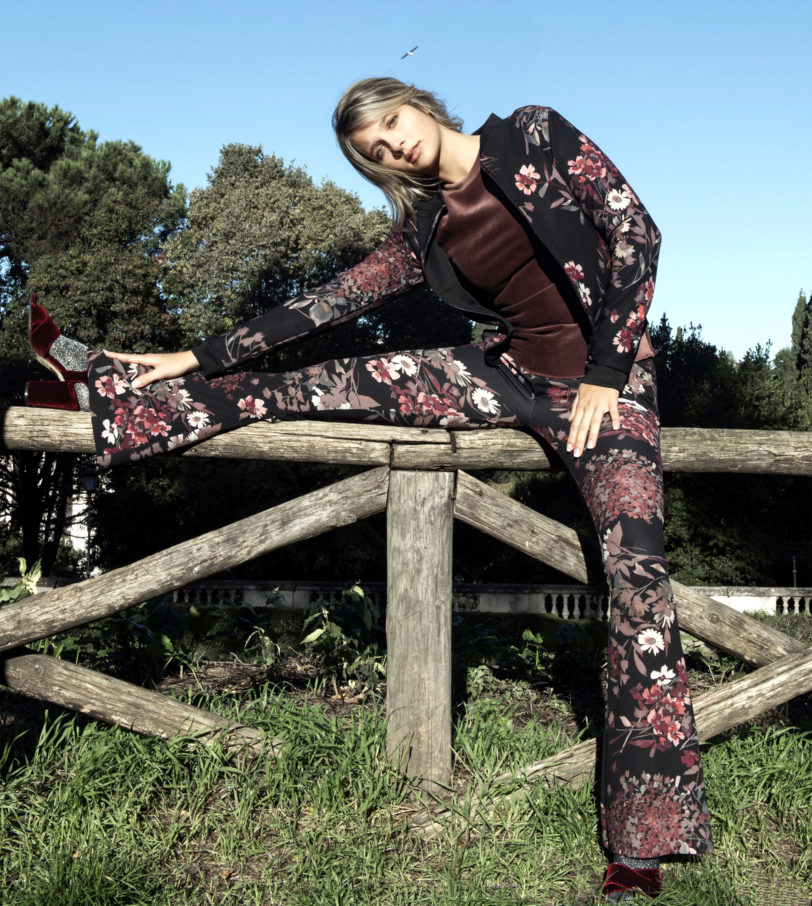Giacca bomber fiori - immagine 2