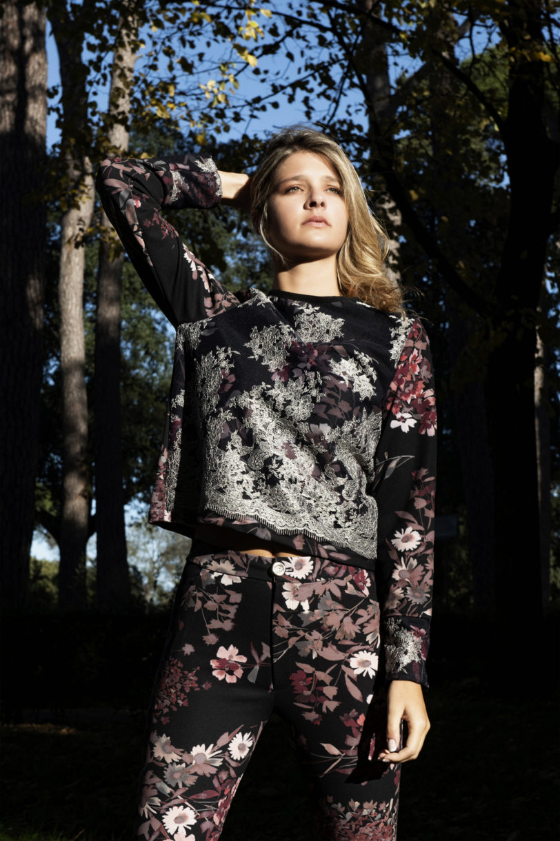 Blusa con pizzo