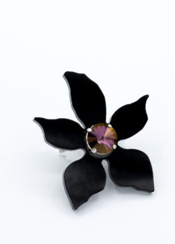 Spilla  Fiore nero piccolo